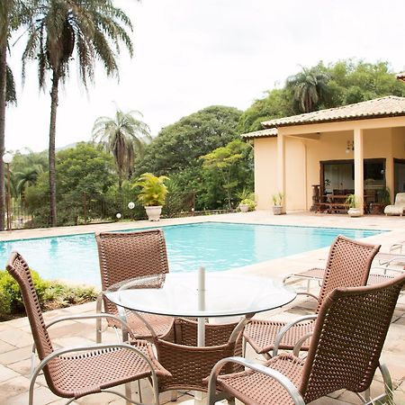 Pousada Villa Saint Joseph 蒂拉登特斯 外观 照片